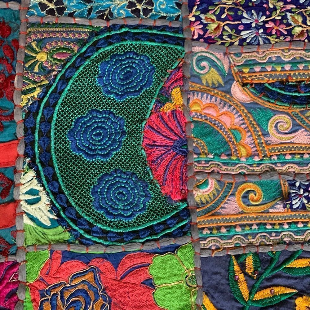 Wall Hanging Tapestry Exquisite Hand Crafted Embroidered India Colorful - Picture 7 of 11